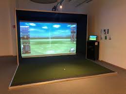What are the essential benefits of Golf SIM?
