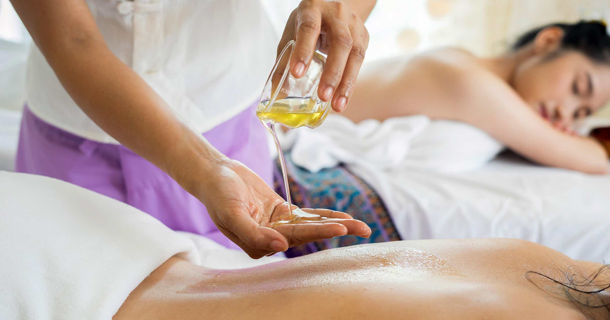 Enjoy the Benefits of Professional Massage and Relaxation Services While Away on Business Trips